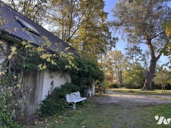 A VENDRE CARNAC Nord, dans lotissement résidentiel, maison années 70, terrain en Na 6460 m²