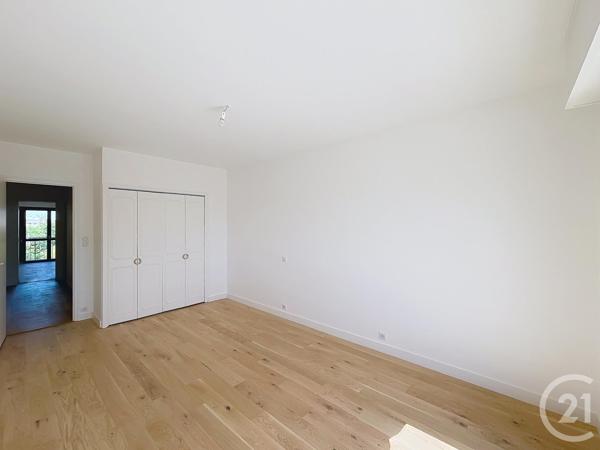 Appartement T5 à vendre  5 pièces - 120,11 m 2   BORDEAUX  - 33