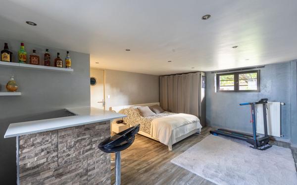 Maison à vendre    5 pièces •  Mâcon