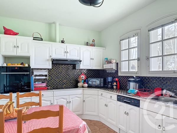 Maison à vendre  7 pièces - 169 m 2   AUDENGE  - 33