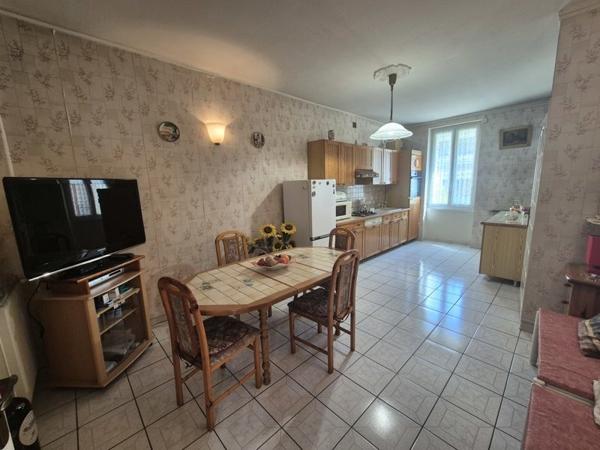 Maison à vendre |  Montluçon |  7 pièces | 150 m²