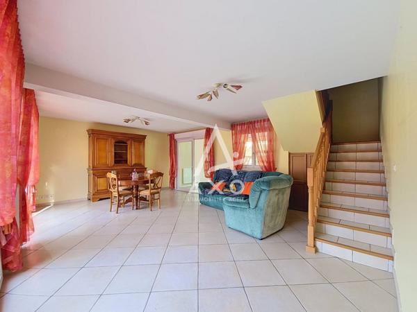 Maison familiale 5 pièces avec sous-sol total et jardin arboré de 900 m² – Beauvais, quartier Marissel