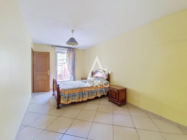 Maison familiale 5 pièces avec sous-sol total et jardin arboré de 900 m² – Beauvais, quartier Marissel