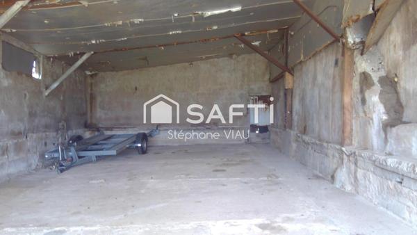 Grange pour stockage de véhicules ou matériel