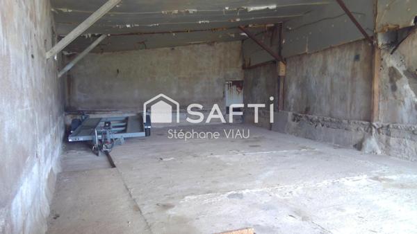 Grange pour stockage de véhicules ou matériel