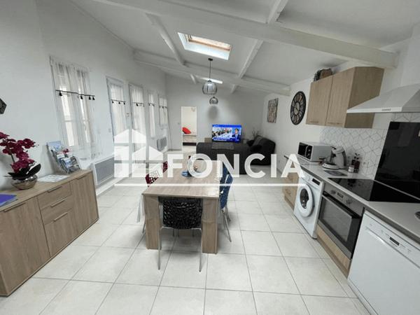 Location Appartement meublé 3 pièces 62.35 m² - 9 AVENUE D'AUNIS - Porte n°3 Tonnay Charente 17430