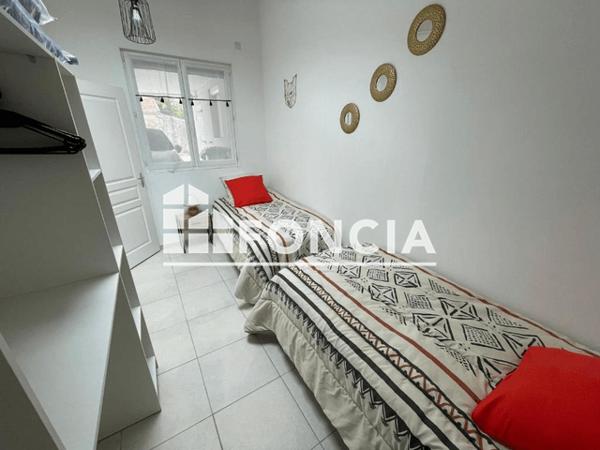 Location Appartement meublé 3 pièces 62.35 m² - 9 AVENUE D'AUNIS - Porte n°3 Tonnay Charente 17430