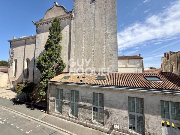 Immeuble de rapport – Centre historique de La Rochelle – Emplacement d'exception