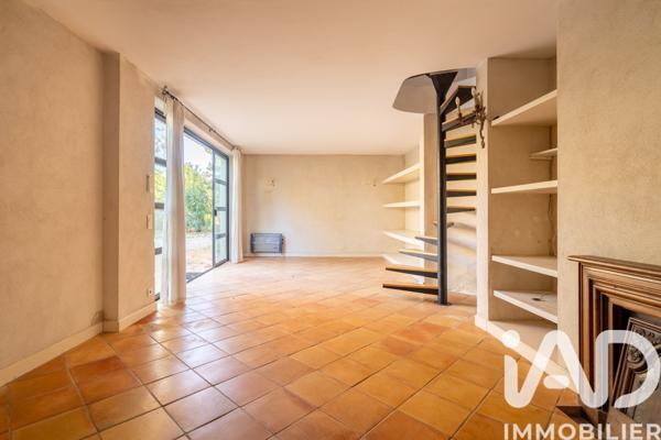 Maison à vendre 9 pièces 245 m² Saint-Rémy-de-Provence