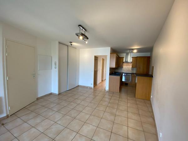 Appartement Chevry Cossigny 3 pièce(s) 54.85 m2