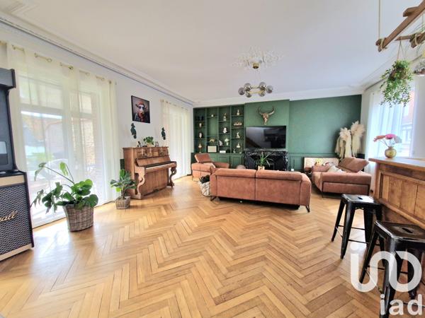 Maison à vendre 9 pièces 312 m² Forges-les-Eaux