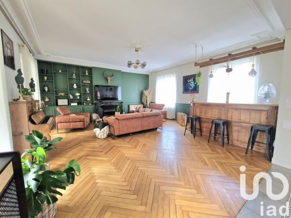 Maison à vendre 9 pièces 312 m² Forges-les-Eaux
