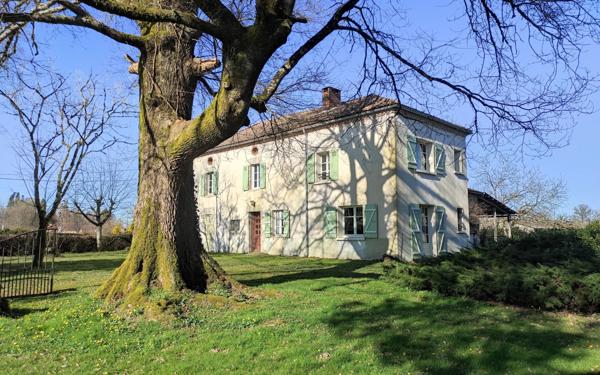 Maison à vendre    5 pièces • 137 m2 Chamboret