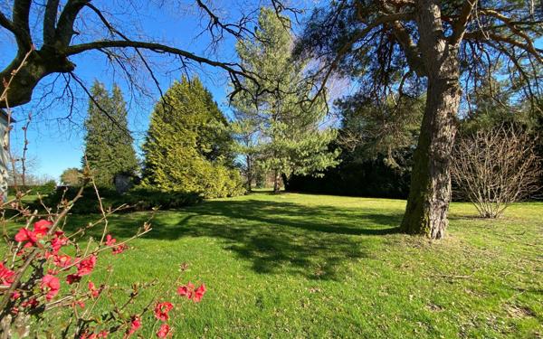 Maison à vendre    5 pièces • 137 m2 Chamboret