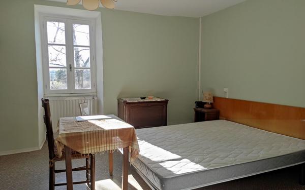 Maison à vendre    5 pièces • 137 m2 Chamboret