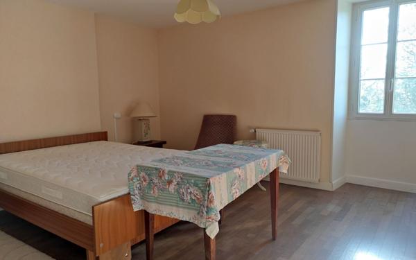 Maison à vendre    5 pièces • 137 m2 Chamboret