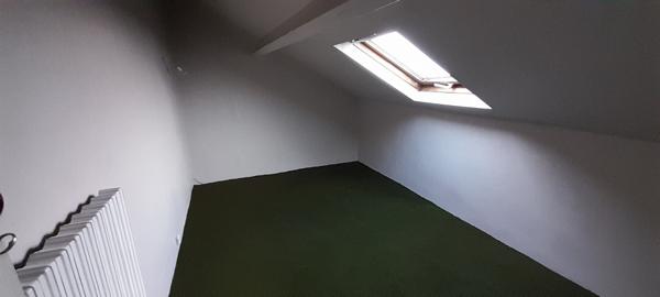 Maison familiale avec terrain clos de 655 m² et garage !