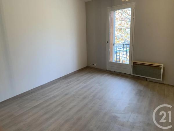 Appartement T2 à vendre  2 pièces - 71,60 m 2   ST ETIENNE LES ORGUES  - 04