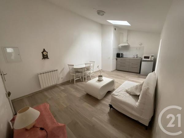 Appartement T2 à vendre  2 pièces - 71,60 m 2   ST ETIENNE LES ORGUES  - 04