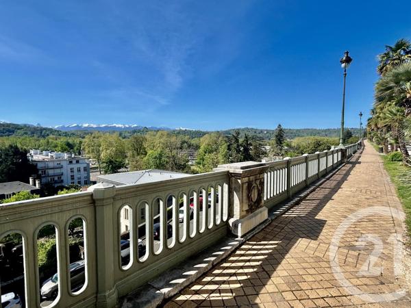 Appartement F3 à vendre  3 pièces - 70 m 2   PAU  - 64