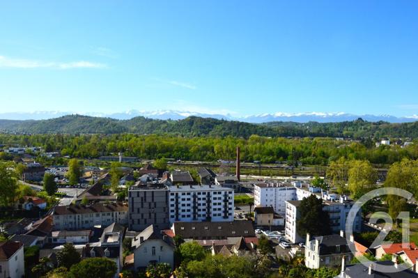 Appartement F3 à vendre  3 pièces - 70 m 2   PAU  - 64