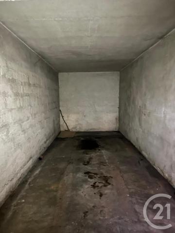 Appartement F3 à vendre  3 pièces - 70 m 2   PAU  - 64