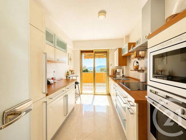 Appartement F3 à vendre  3 pièces - 83,32 m 2   LE CANNET  - 06