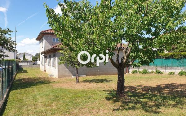 Maison à vendre    5 pièces • 211 m2 Meyzieu