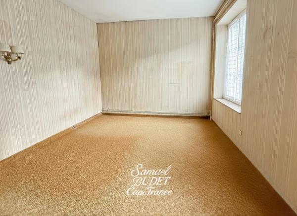 Maison de 156 m2 ESSAY (61)