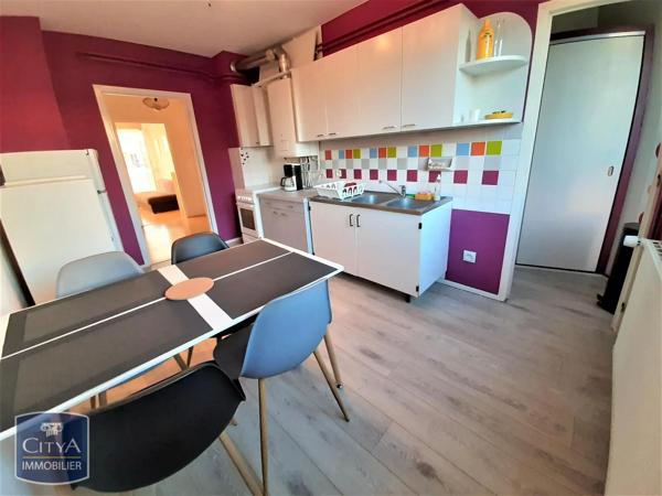 Appartement à louer 3 pièces 67m² Clermont-Ferrand (63000)