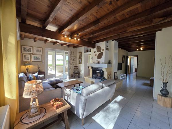 Propriété proche d’Eymet avec grand garage et verger sur plus de 6 000 m²