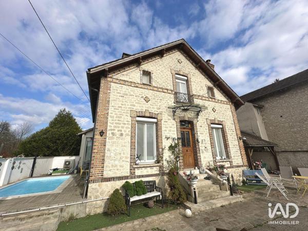 Maison à vendre 4 pièces 122 m² Saint-Pierre-lès-Nemours