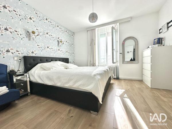 Maison à vendre 4 pièces 122 m² Saint-Pierre-lès-Nemours
