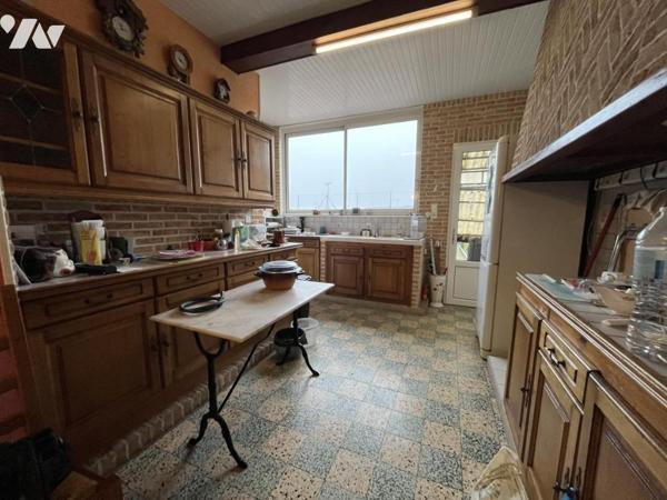 SUR ISBERGUES - Maison semi individuelle - 2 chambres - Jardin - Garage