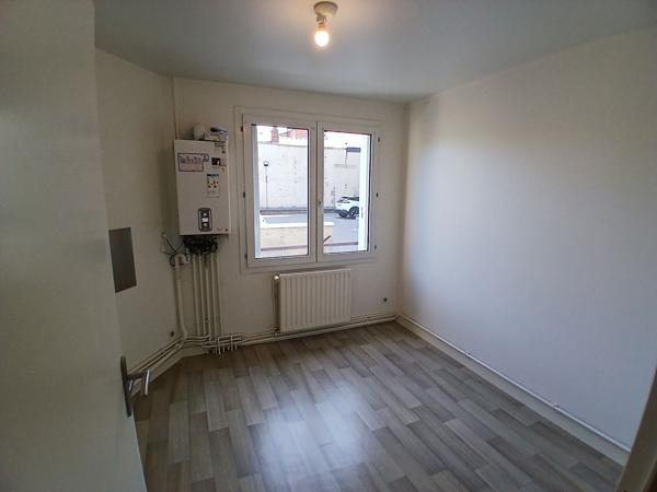 Appartement T2 hyper-centre de Laval