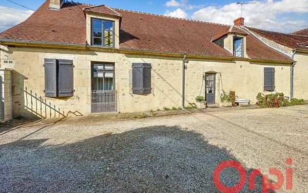 Maison à vendre    5 pièces • 163 m2 Charly