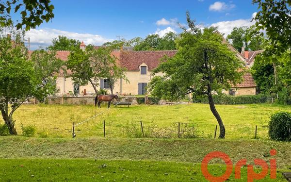 Maison à vendre    5 pièces • 163 m2 Charly