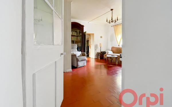 Maison à vendre    5 pièces • 163 m2 Charly