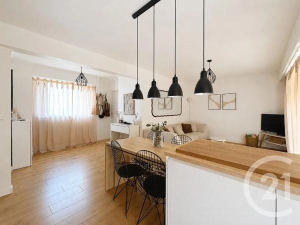 Appartement F3 à vendre  3 pièces - 62,84 m 2   CAGNES SUR MER  - 06