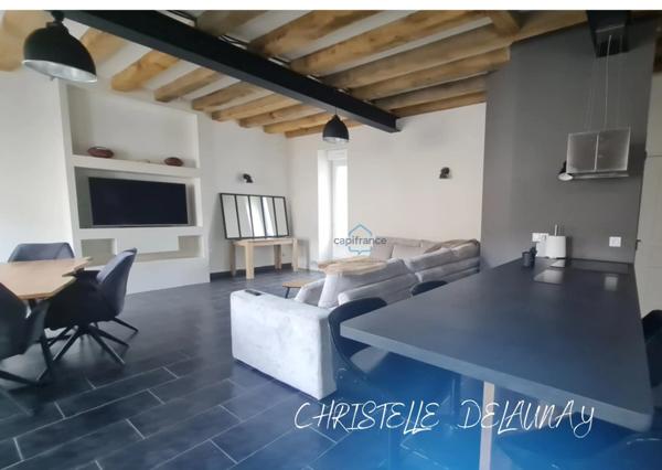 Maison de bourg rénovée 5 pièces DAON (53)