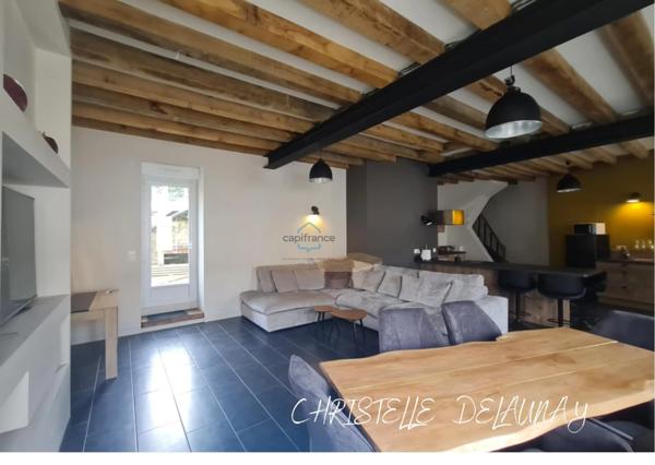 Maison de bourg rénovée 5 pièces DAON (53)