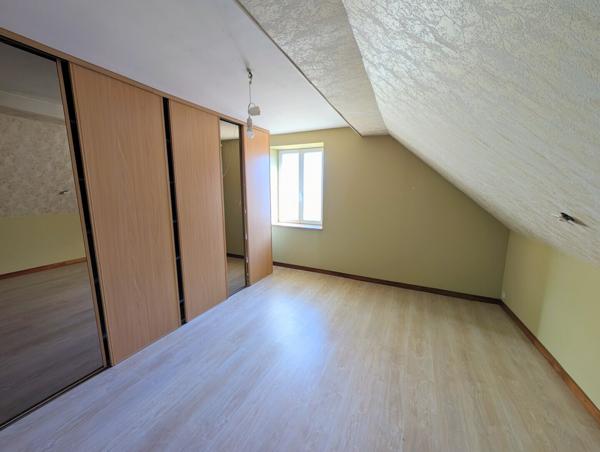 Maison 106 m2 sur 2.03 ares