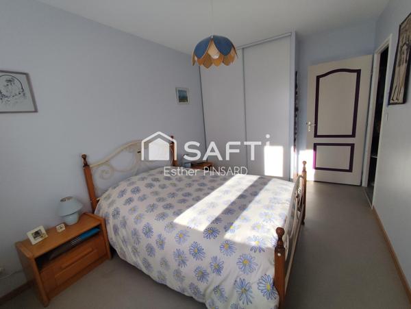 Belle maison mitoyenne par le garage à Ambérieu