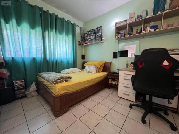 Immeuble à vendre à Saint-Denis à la Réunion (97400), ref : 97405-1026765