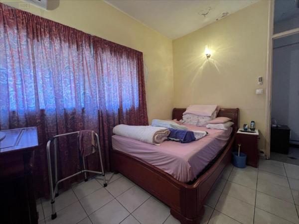 Immeuble à vendre à Saint-Denis à la Réunion (97400), ref : 97405-1026765