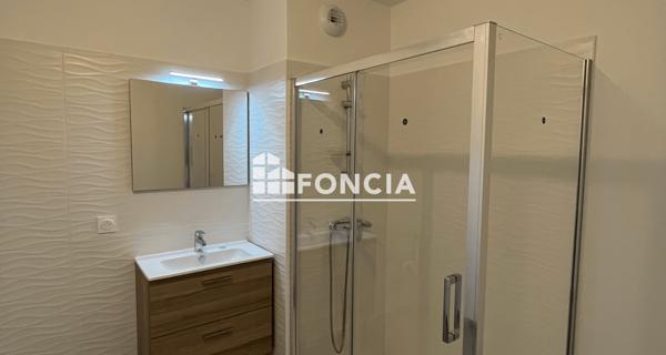 Location Appartement 3 pièces 57.5 m² - Monteux 84170