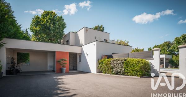 Maison à vendre 6 pièces 190 m² Annonay