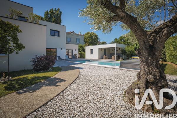 Maison à vendre 6 pièces 190 m² Annonay