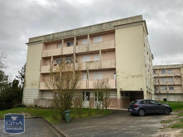 Appartement à louer 3 pièces 63.36m² Fagnières (51510)