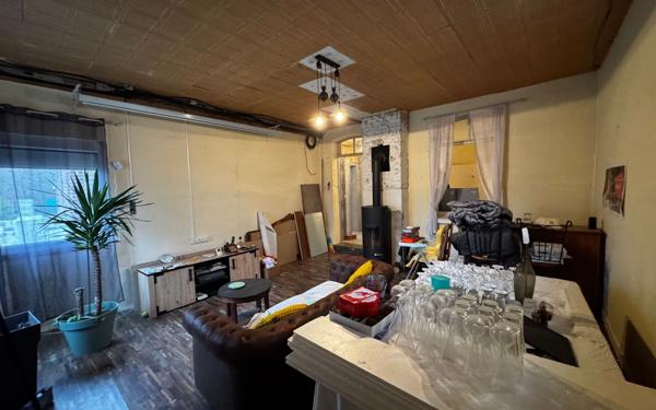 Maison à vendre    5 pièces •  Nurlu